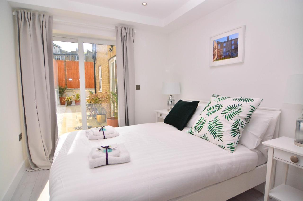 Apartment Wharf - Macarena Apartments Londres Extérieur photo